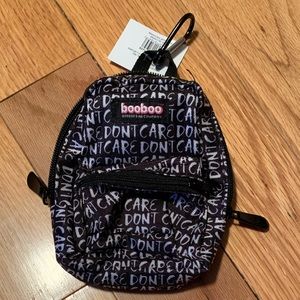 Cell phone pouch carrier